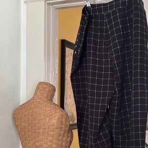 XL JONES NEW YORK Ankle Pants with metal details near side pockets